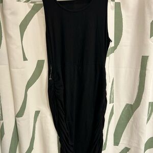 Elegant Black Sleeveless Dress